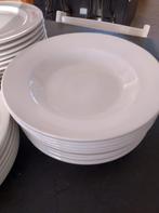 Borden servies Leftmann en Churchill, Ophalen, Zo goed als nieuw, Bord(en), Overige stijlen