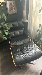 Eames Lounge Chair Replica + Ottoman – Tijdloos Design, Ophalen, Gebruikt, Leer