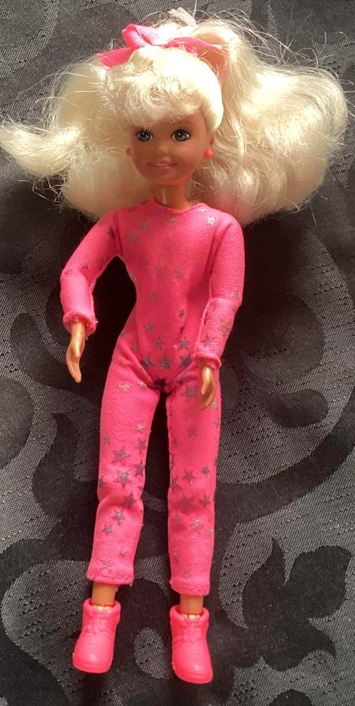 (Barbie) Gymnast Stacie, zusje vanBarbie,1995, Mattel,#14609, Verzamelen, Poppen, Zo goed als nieuw, Pop, Ophalen