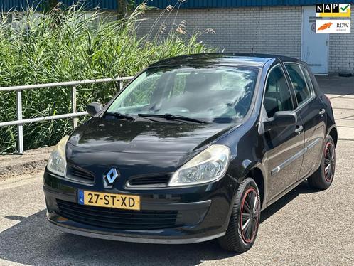 Renault Clio 1.4-16V Dynamique Comfort!5-deurs!Airco!NAP!1 j, Auto's, Renault, Bedrijf, Te koop, Clio, ABS, Airbags, Airconditioning