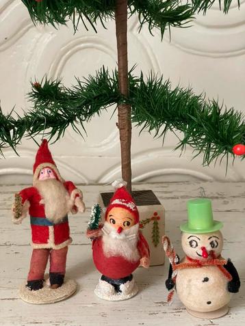 Brocante oude Kerst sneeuwpopjes / kerstmannetje beschikbaar voor biedingen