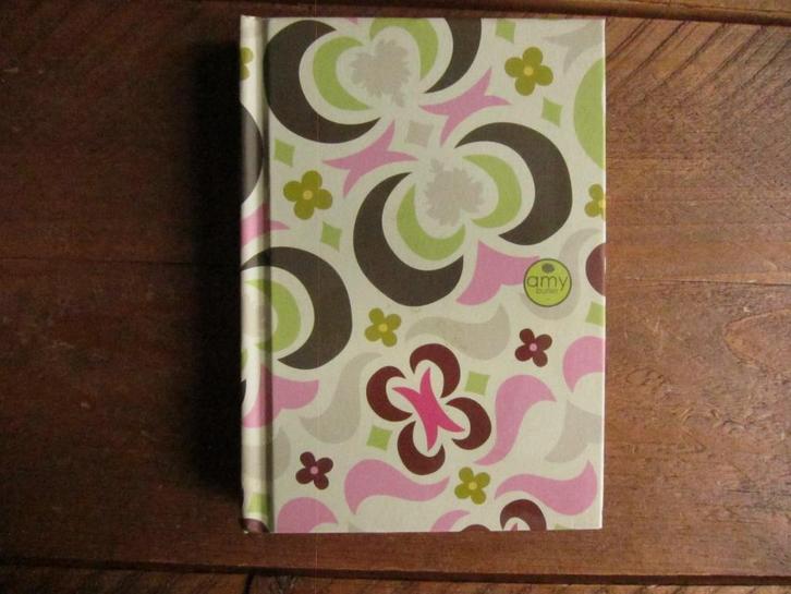 Notitieboekje, roze bladzijden, bloemen - Merk: Amy, Diversen, Notitieboeken, Nieuw, A5, Ophalen of Verzenden