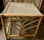 Vintage rotan manou tafel, Huis en Inrichting, Minder dan 55 cm, Rond, Zo goed als nieuw, Ophalen