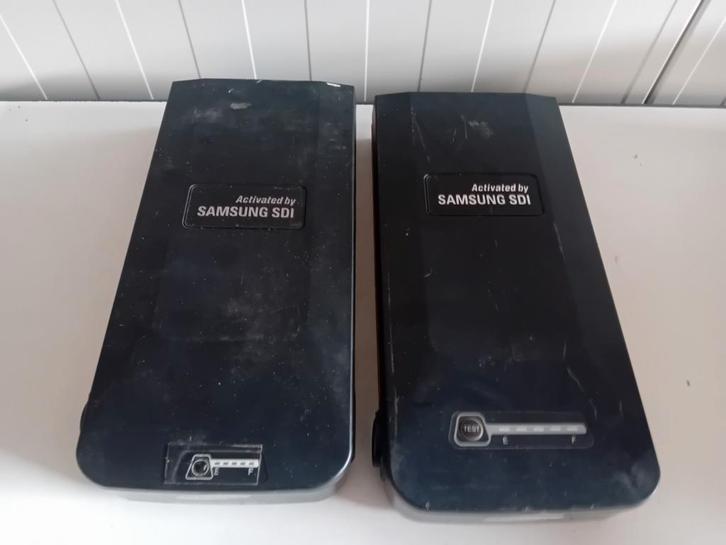 2 stuks defecte fiets accu Samsung Sdi 36volt, Fietsen en Brommers, Fietsaccessoires | Fietsaccu's, Gebruikt, Ophalen of Verzenden
