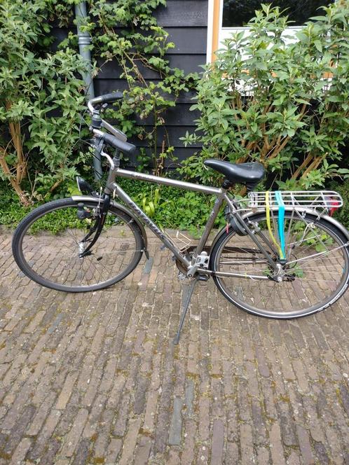 Batavus lichtgewicht aluminium herenfiets super goed rijdend, Fietsen en Brommers, Fietsen | Heren | Herenfietsen, Zo goed als nieuw