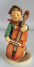 Hummel Goebel jongen met bas, craquelé, Ophalen of Verzenden, Gebruikt, Hummel