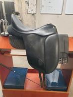 wintec isabell werth dressuur zadel 18 inch, Dieren en Toebehoren, Paarden en Pony's | Zadels, Ophalen of Verzenden, Gebruikt