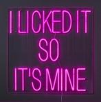 Wandllamp neon i licked it so it’s mine, Huis en Inrichting, Lampen | Wandlampen, Ophalen, Nieuw