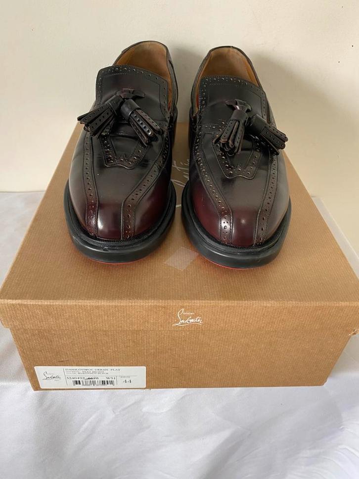 Louboutin Daniloumoc Urban Flat - Maat 44, Kinderen en Baby's, Kinderkleding | Schoenen en Sokken, Zo goed als nieuw, Ophalen of Verzenden