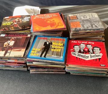 750 vinyl 45 toeren singles beschikbaar voor biedingen