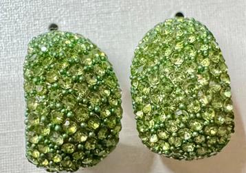 Hoho kerst is het zo 🎄Kristal Oorbellen groen🎄 beschikbaar voor biedingen
