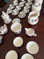 Groot Boerenbont Royal Boch Servies (62 stuks), Huis en Inrichting, Keuken | Servies, Ophalen, Zo goed als nieuw, Aardewerk, Boerenbont