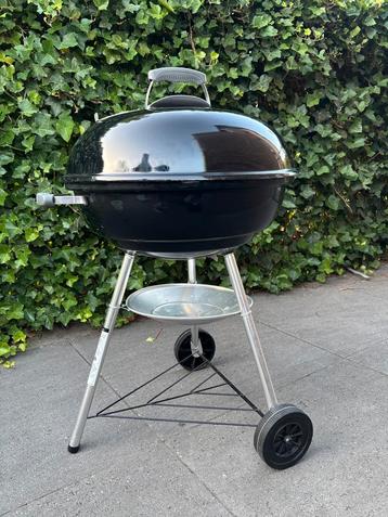 Weber BBQ Ø47 cm – Zo goed als nieuw + accessoires beschikbaar voor biedingen