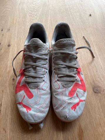 Voetbalschoenen - Maat 37 beschikbaar voor biedingen