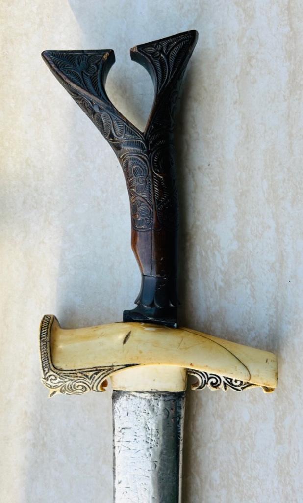 PEDANG SIKIN LENGKUNG ATJEH SABEL INDIË  KERIS KLEWANG KNIL, Antiek en Kunst, Kunst | Niet-Westerse kunst, Ophalen of Verzenden
