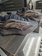 Yeezy s model 700, Kinderen en Baby's, Ophalen of Verzenden, Zo goed als nieuw, Meisje