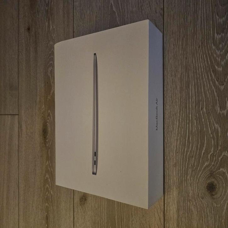 Apple MacBook Air (2020), Computers en Software, Windows Laptops, Zo goed als nieuw, 13 inch, SSD, Minder dan 2 Ghz, 8 GB, Ophalen