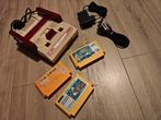 Nintendo Famicom with av output and new power board, Ophalen of Verzenden, Zo goed als nieuw, Met 2 controllers