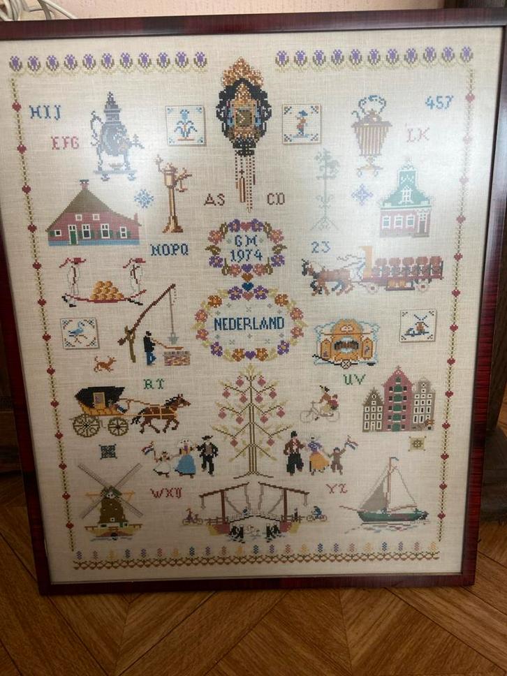 Vintage Nederlands borduurwerk - Stad en Dorp, Antiek en Kunst, Antiek | Schoolplaten, Stad- en Dorpsgezichten, Ophalen