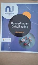 Schoolboek PW opvoeding en ontwikkeling basisboek, Ophalen of Verzenden, Zo goed als nieuw, Overige niveaus