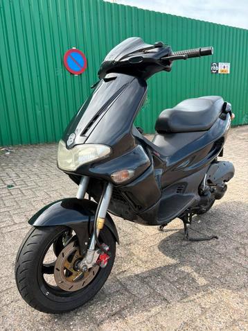 Te koop: Gilera Runner 180cc M08 – 1999 (dubbel schijfremmen beschikbaar voor biedingen
