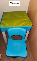 Lego speelgoed tafel met stoel, Kinderen en Baby's, Kinderkamer | Tafels en Stoelen, Ophalen of Verzenden, Tafel(s) en Stoel(en)