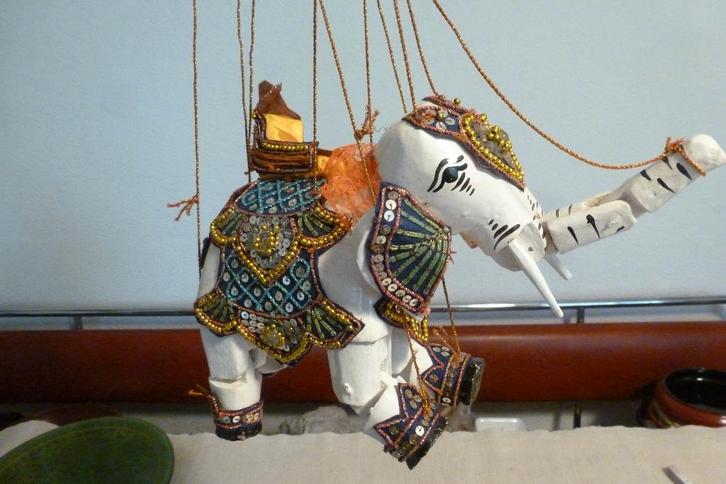 OLIFANT MARIONET,BURMA,MANDALAY,PAARD MARIONET, Kinderen en Baby's, Speelgoed | Houten speelgoed, Nieuw, Overige typen, Ophalen of Verzenden
