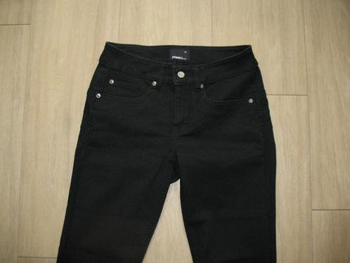 Dranella Stretch Capri Kuit Broek Zwart Maat 36, Kleding | Dames, Broeken en Pantalons, Zo goed als nieuw, Maat 36 (S), Zwart