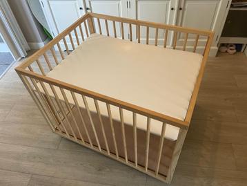 Kinderbox met Boxmobiel  beschikbaar voor biedingen
