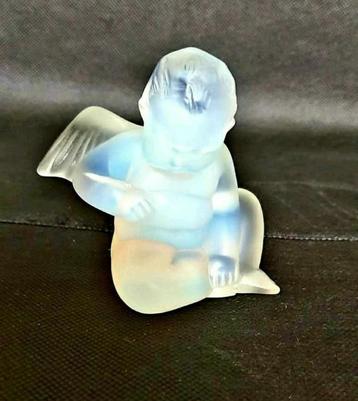 Lalique Cherubijn Opaque beschikbaar voor biedingen