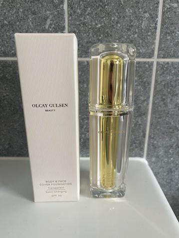 Olcay Gulsen Body & Face Cover Foundation beschikbaar voor biedingen