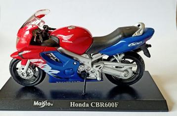 35x Motor schaalmodel 1:18 Maisto Honda Indian Kawasaki 