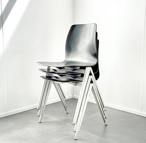 Stoelen schoolstoelen Galvanitas Pagholz mod S22 vintage, Huis en Inrichting, Stoelen, Drie, Ophalen