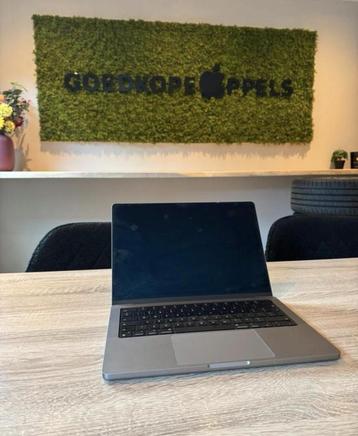 MacBook Pro 14 inch m2 16GB 512GB | defect defect beschikbaar voor biedingen