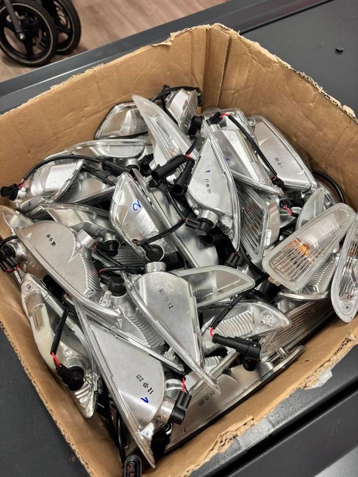 Piaggio Vespa Sprint / Primavera knipperlichten nieuw PARTIJ, Motoren, Tuning en Styling, Ophalen of Verzenden