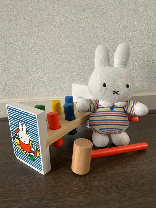Nijntje Hamerbank + knuffel, Kinderen en Baby's, Speelgoed | Houten speelgoed, Gebruikt, Overige typen, Ophalen