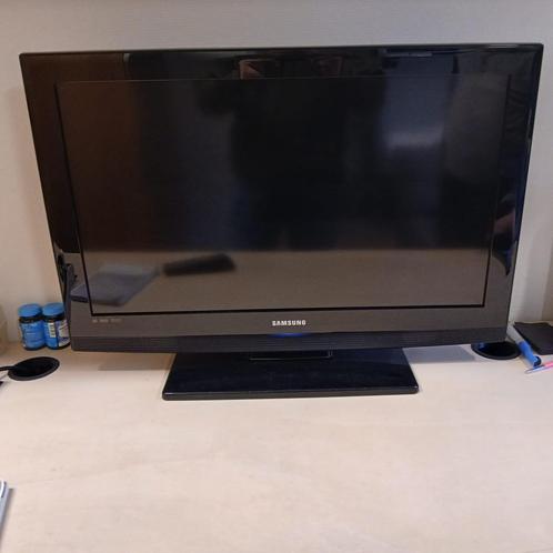 Samsung LCD TV LE 32 B350, Audio, Tv en Foto, Televisies, Gebruikt, LCD, 60 tot 80 cm, Samsung, 50 Hz, Ophalen of Verzenden
