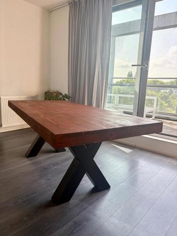 Eettafel 200x90 (27-29 juni ophalen!) beschikbaar voor biedingen