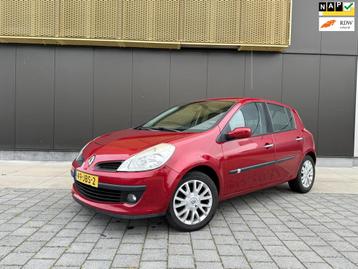 Renault Clio 1.2 TCE Collection | Airco | Cruise | Nwe APK | beschikbaar voor biedingen