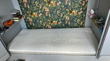 IKEA hafslo 90x200 binnenvering matras beschikbaar voor biedingen