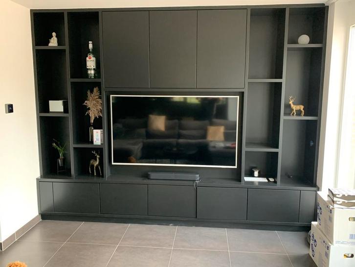 Maatwerk Cinewall / TV-kast, Trapkast, Wandkast, Kledingkast, Huis en Inrichting, Kasten | Televisiemeubels, Zo goed als nieuw