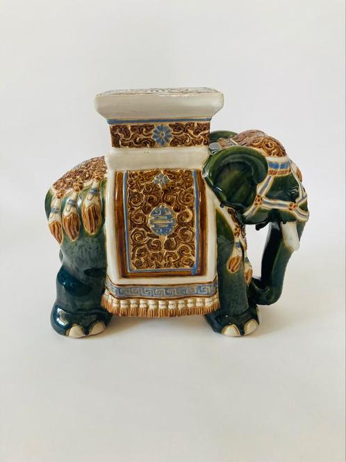 Vintage plantentafel olifant keramiek, Antiek en Kunst, Curiosa en Brocante, Ophalen of Verzenden