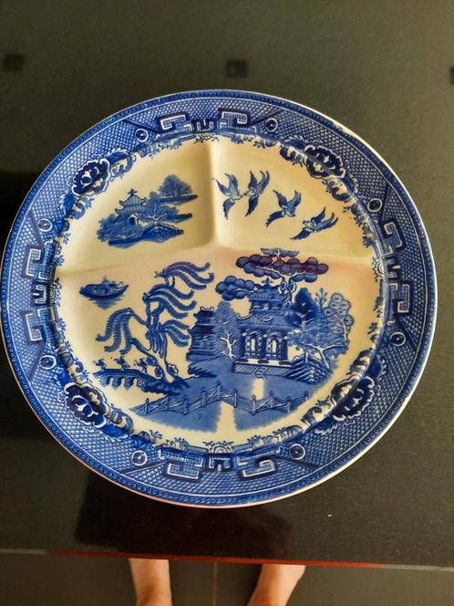 Blauw-Wit Porseleinen Bord met Vakken, Antiek en Kunst, Antiek | Servies los, Ophalen of Verzenden