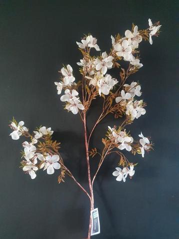 2x kunstbloem zijde kersenbloesem 105cm van intratuin beschikbaar voor biedingen