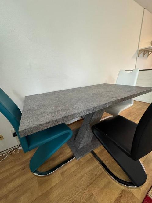 Eettafel met 6 stoelen – betonlook tafel (Dinning table), Huis en Inrichting, Tafels | Eettafels, Gebruikt, 150 tot 200 cm, 50 tot 100 cm