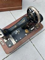 Naaimachine Victoria uit 1900-1920, Antiek en Kunst, Antiek | Naaimachines, Ophalen