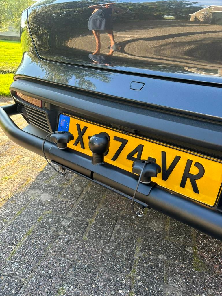 Porsche Taycan trekhaak voor universele fietsendragers, Auto diversen, Fietsendragers, Ophalen of Verzenden, 3 fietsen of meer