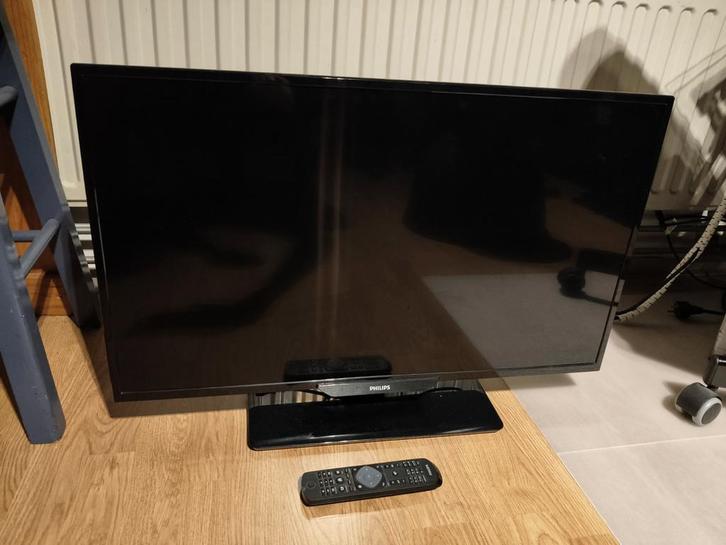 Philips 32 inch full hd televisie, Audio, Tv en Foto, Televisies, Gebruikt, LCD, 80 tot 100 cm, Full HD (1080p), Philips, 50 Hz