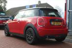 MINI Mini 1.5 *Cooper* | Navigatie | A/C | Cruise Control |, Auto's, Gebruikt, 4 stoelen, Origineel Nederlands, Bedrijf