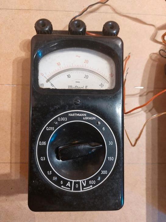 Vintage Hartmann & Braun Multavi II Amperemeter, Antiek en Kunst, Antiek | Gereedschap en Instrumenten, Ophalen of Verzenden
